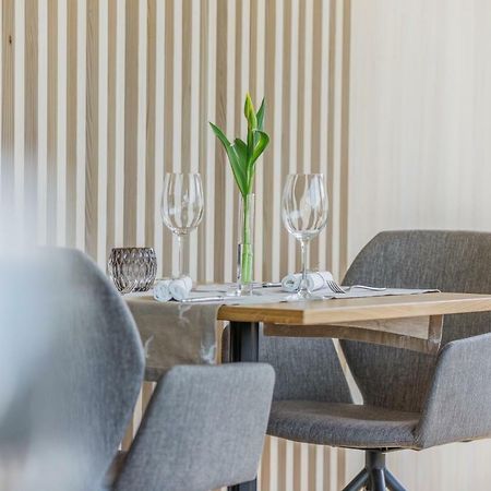 Hotel Daneu Nueziders Ngoại thất bức ảnh