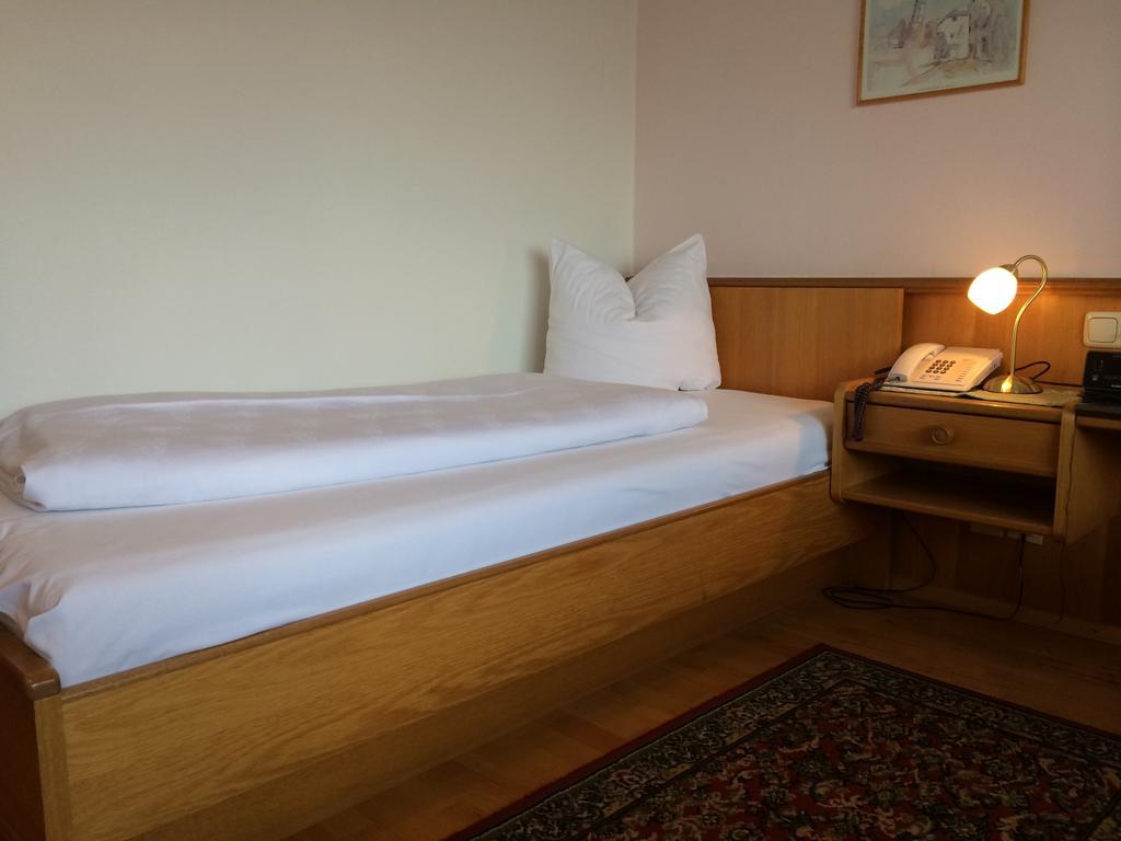 Hotel Daneu Nueziders Phòng bức ảnh