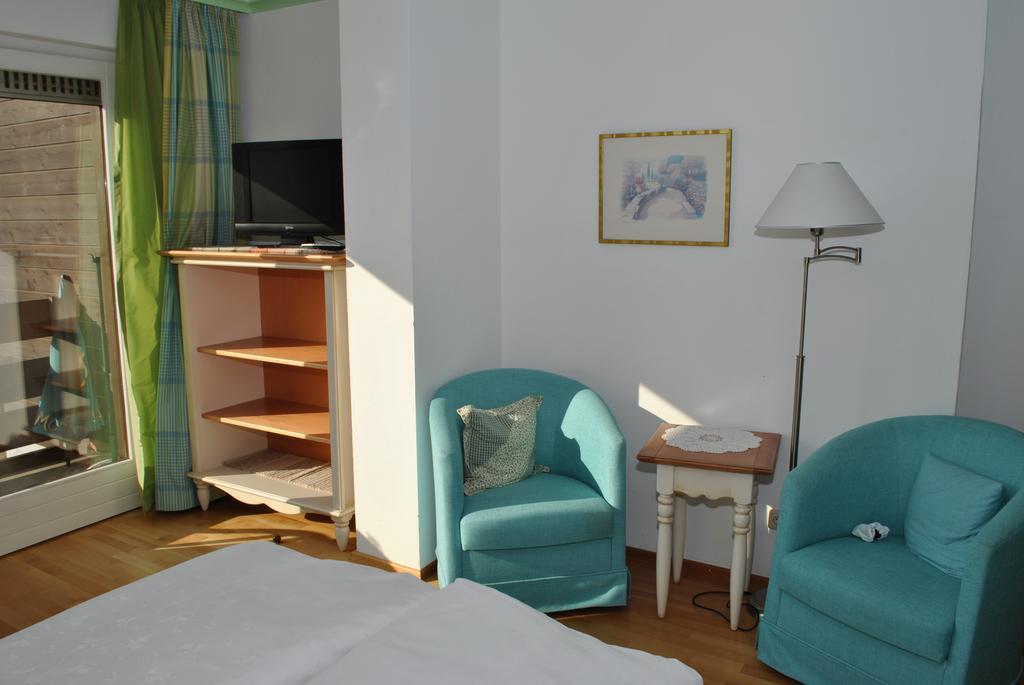 Hotel Daneu Nueziders Ngoại thất bức ảnh