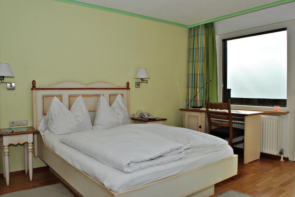 Hotel Daneu Nueziders Ngoại thất bức ảnh